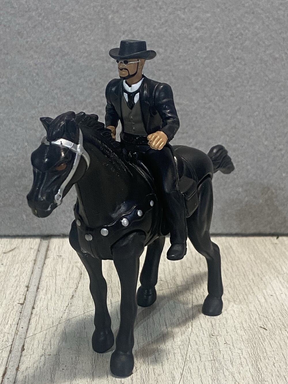 WILD WILD WEST WILL SMITH 3” ACTION FIGURE PVC TOY With Horse